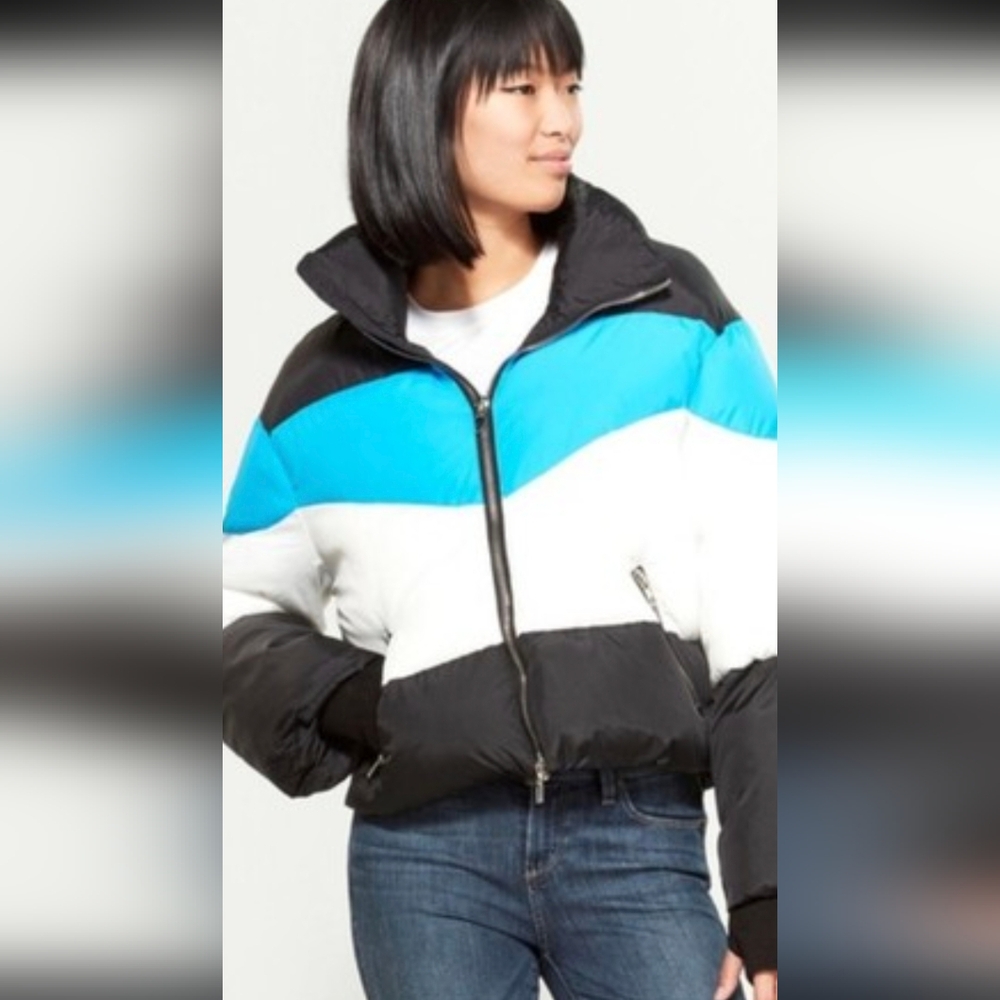 Walter Baker Colorblock Puffer Jacket Black Blue White NWT Size XS Flawed